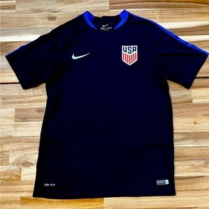 USA Men’s Soccer Jersey Style Top